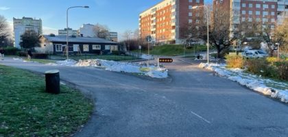 Teknisk utredning av schaktfri ledningspassage genom område med omfattande befintlig infrastruktur och flera korsande ledningsstråk.